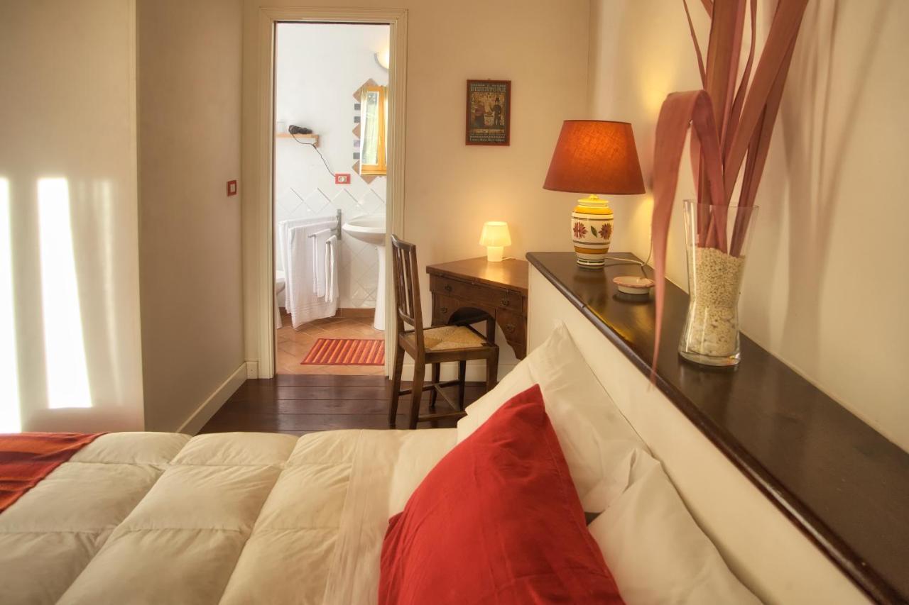 La Torretta Bed and Breakfast Tuscania Exteriör bild