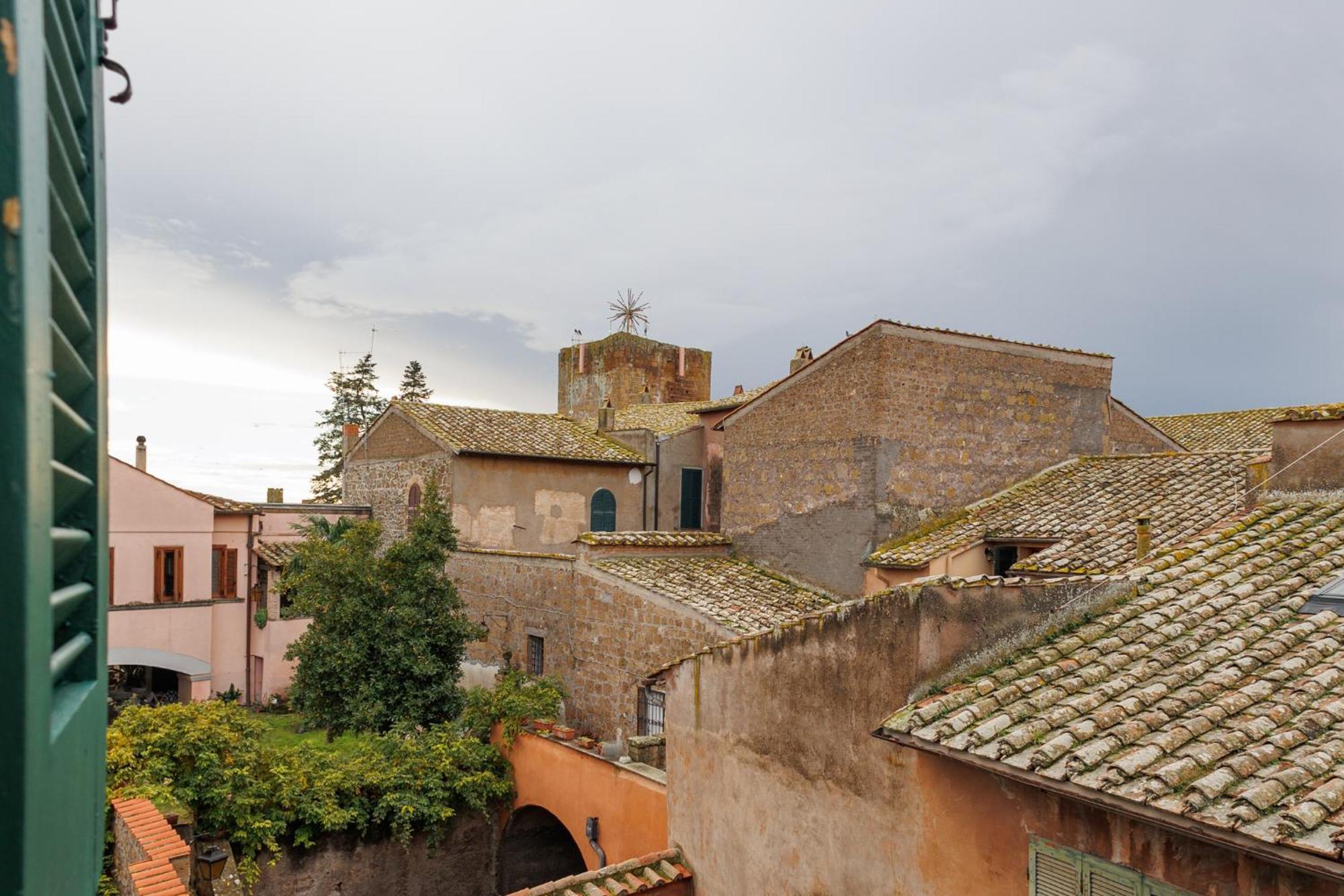 La Torretta Bed and Breakfast Tuscania Exteriör bild