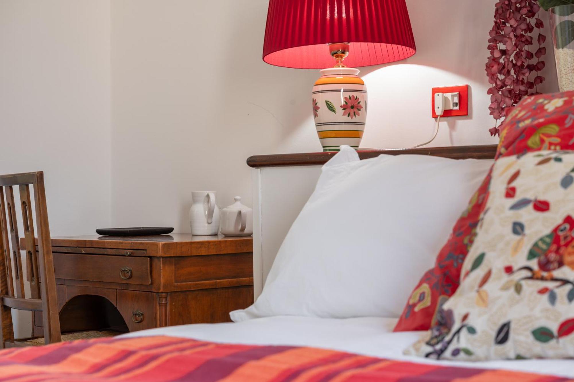 La Torretta Bed and Breakfast Tuscania Exteriör bild